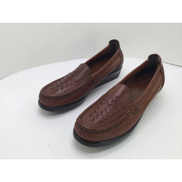 SAS Weave Slip On Loafer Chestnut Brown Womens 8N Comfort Shoe New - Picture 7 of 11